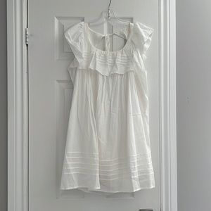 Short white dress